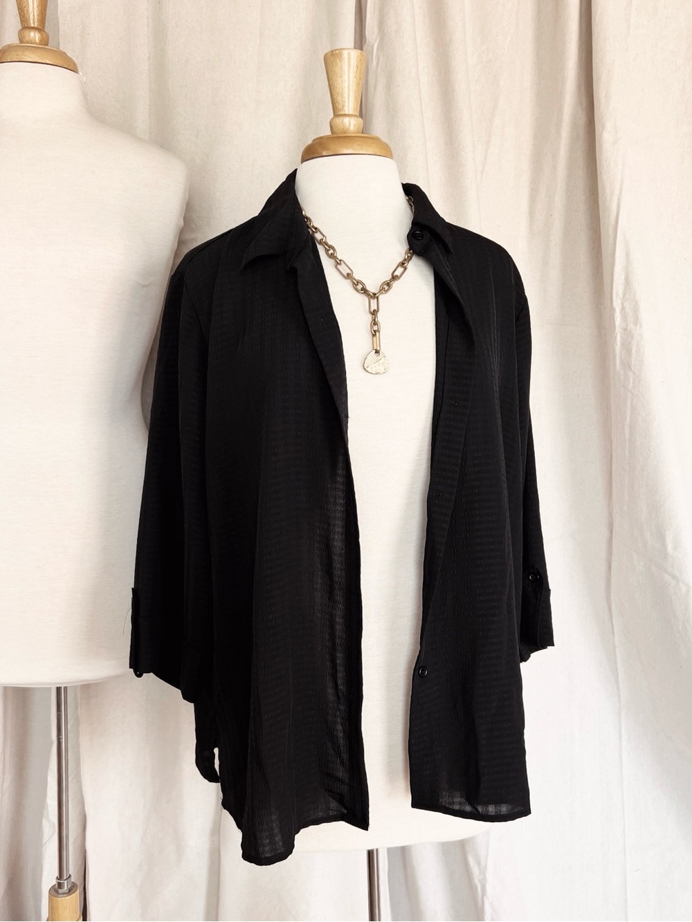 Vintage Apparenza Black Lightweight Open Button Down
